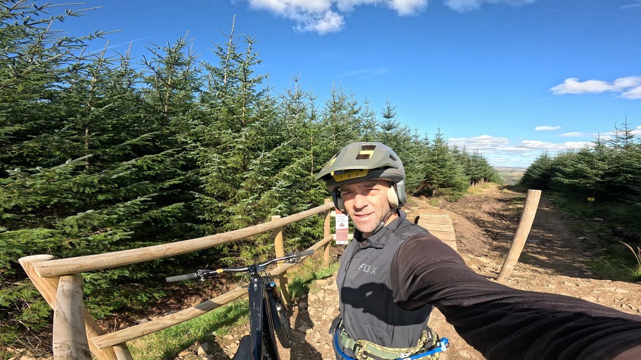Ych A Fi   First Hits .. New Trail @BikeParkWalesOfficial 