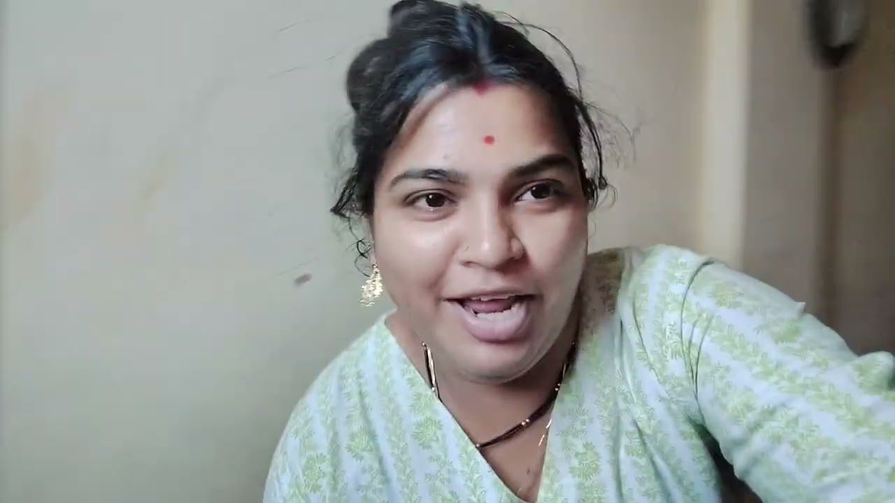 Day 2 🤗Morning khup god zali bagun ja 😍🥰#funny #lifeisbutadream#cute #dance #cutebaby #famous #viral