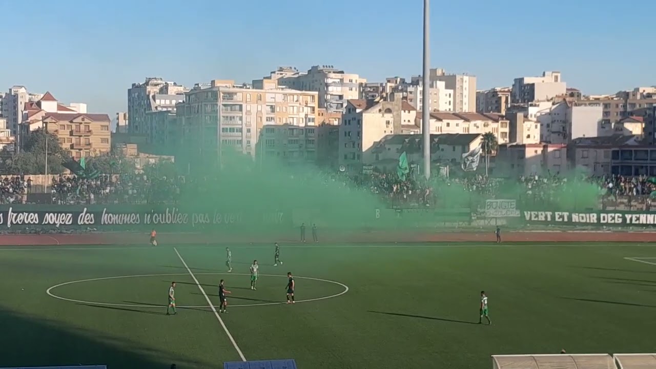 MOB 2-1 JSD: Animation de la Banda Berberista Barrabrava 