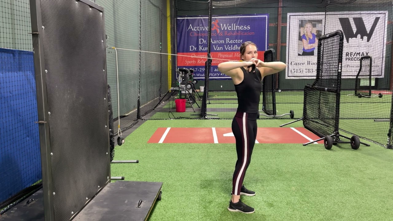 Protect & strengthen your shoulder with these 8 warm up drills