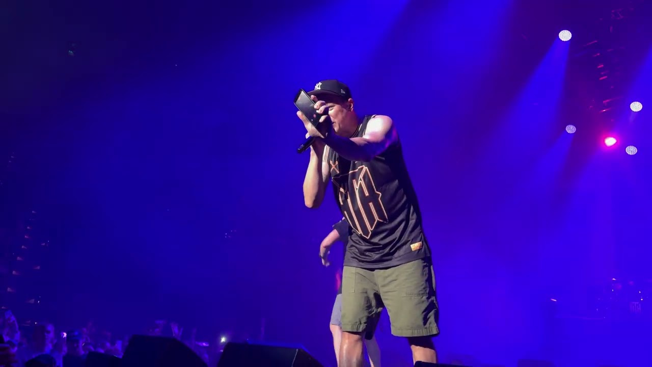 HILLTOP HOODS - Rattling the Keys to the Kingdom - March 7th 2016 - Melbourne Rod Laver Arena - 4K