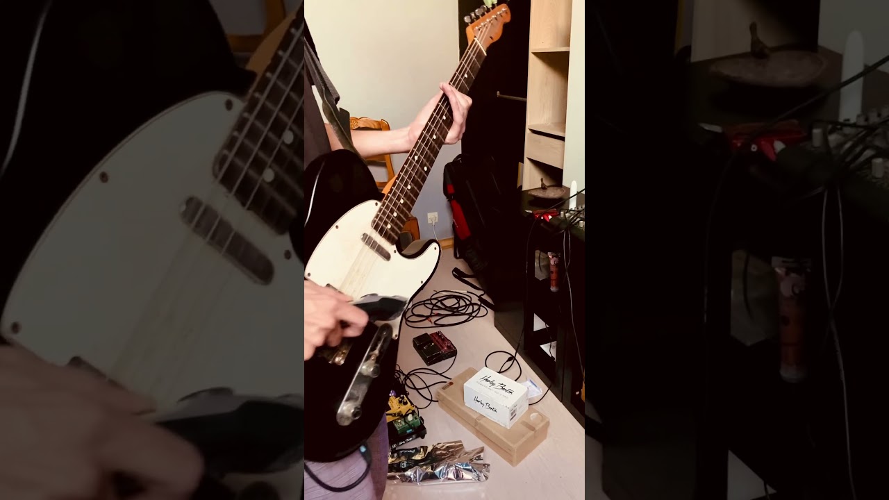 Ambient guitar sounds with a different electric razor #ambientmusic #experimentalmusic #guitar