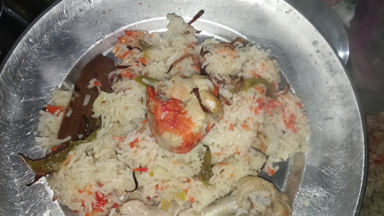 Homemade chicken biryani