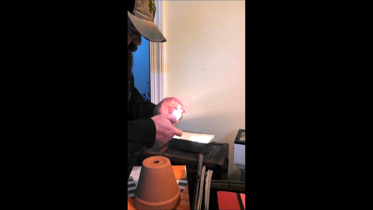 Terracotta pot heater