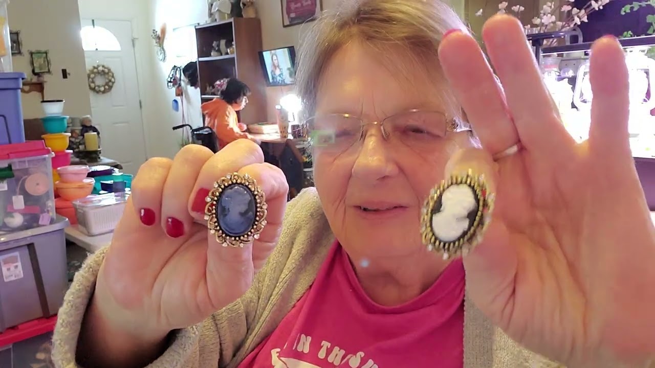 Mail Call 📞  @Scooter Renee LLC  & Her Daughter @Harley 