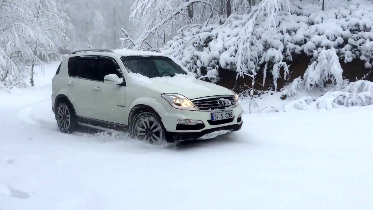 SsangYong Rexton W e-XDI Snow