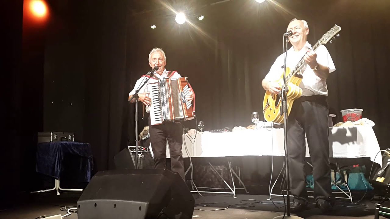 Wienerlieder-Medley Die Stehaufmandln