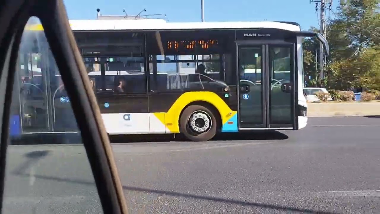 Λεωφορεία ΟΑΣΑ στην στάση Παναγίτσα