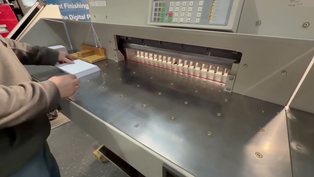 Quick Demo of a Used Ideal 7228-06LT Guillotine