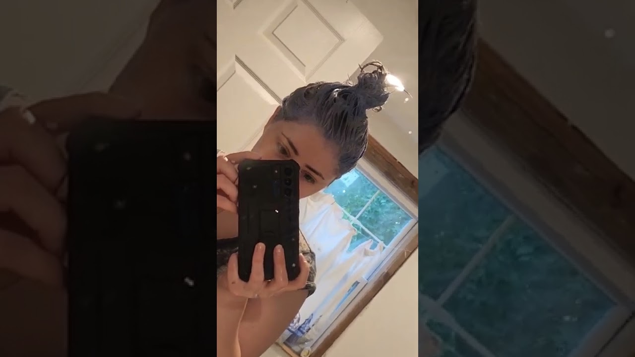 Dyeing my Hair Pastel Blue | part 1 🤍
