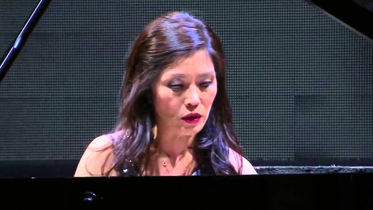 Filipina pianist Cecile Licad at the APEC Welcoming Dinner