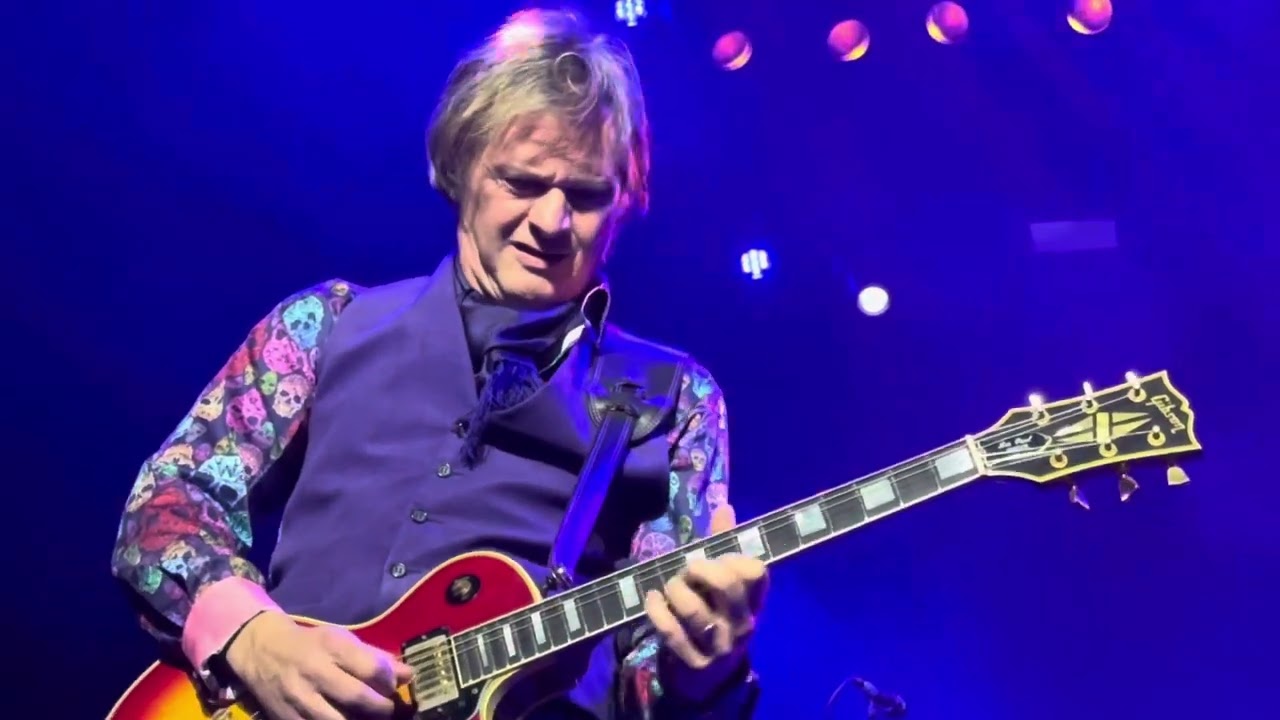 Rick Wakeman and The English Rock Ensemble at The London Palladium “Merlin The Magician” 28/10/2025.