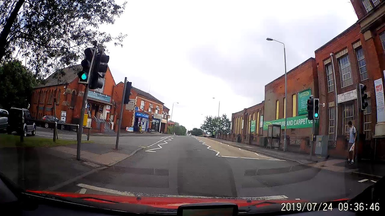 Driving test in Redditch