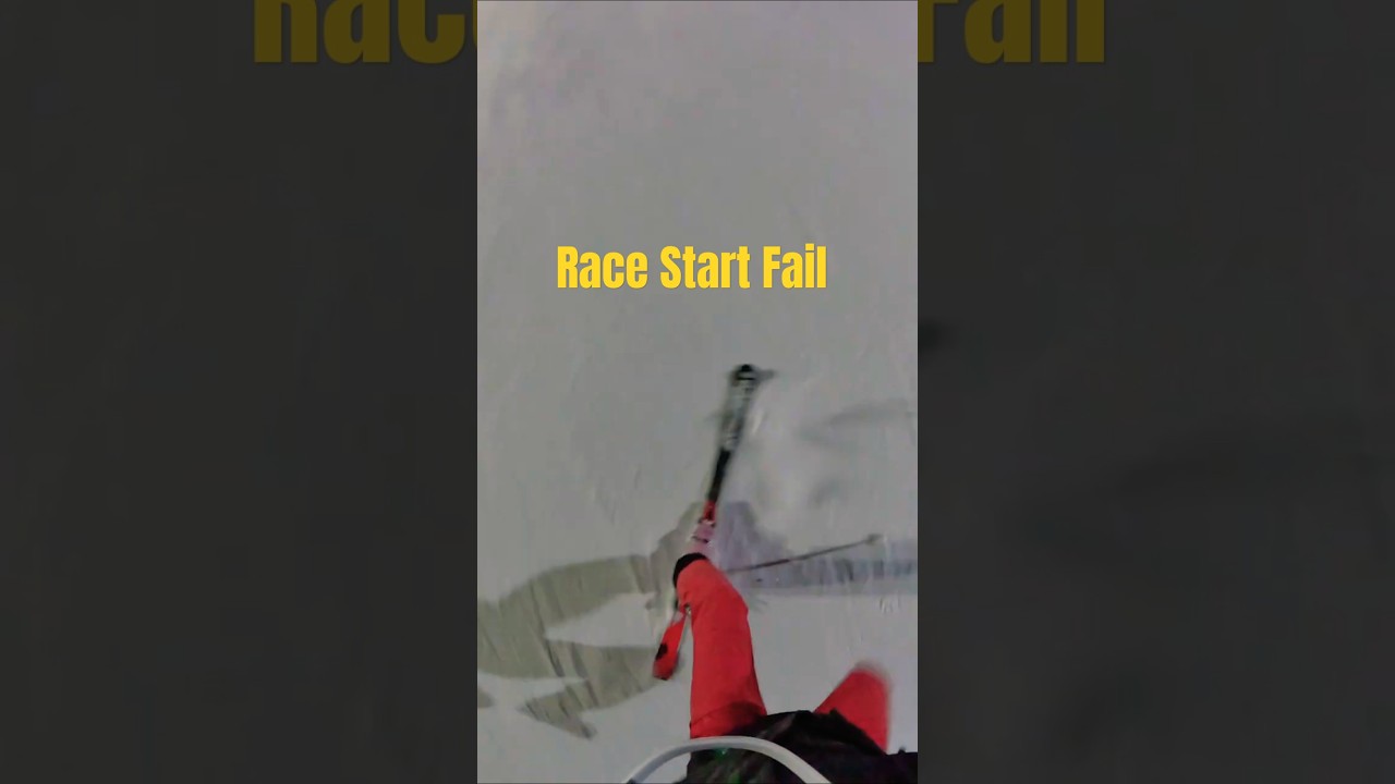 Так мощно стартанул, что отстегнулась лыжа | Ski race fail #горныелыжи #skiing