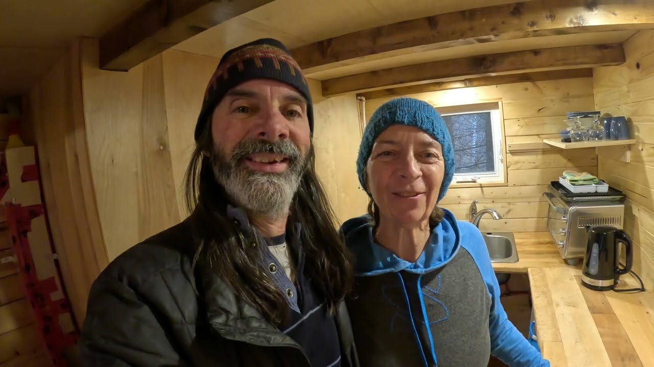 Eco-Village - Presentation d'un de nos model de Tiny House &eacute;cologique
