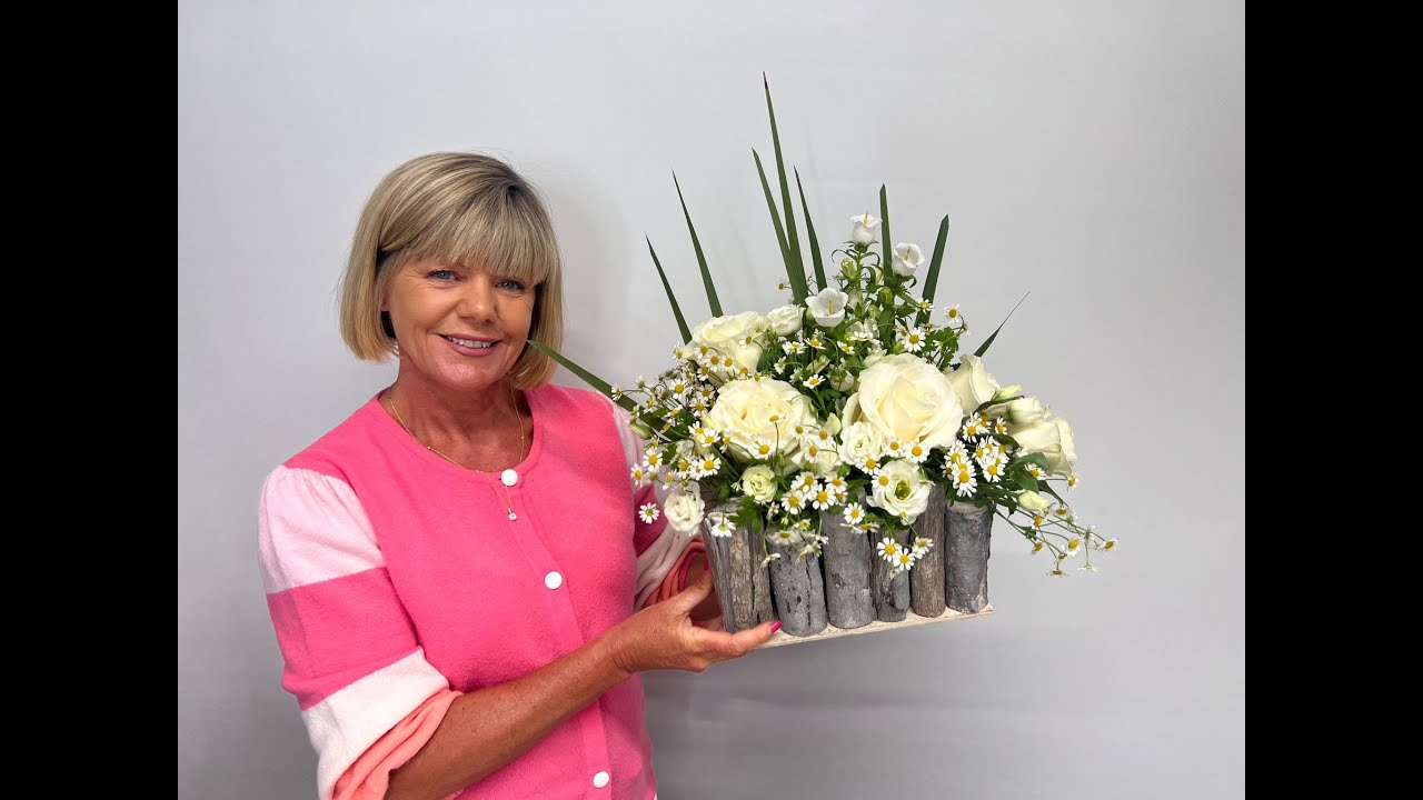 Free Flower Arranging Class with Janette from Kays Flower School