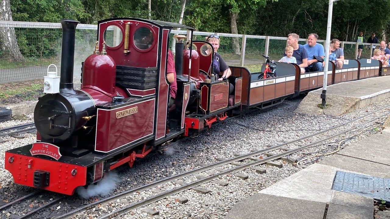 Double heading and Top N Tailed at the Moors Valley Railway 2022 Autumn Steam Gala(10/11 September)