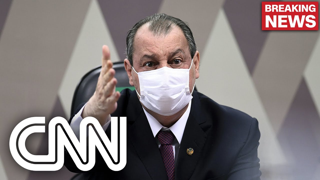 Presidente da CPI dá voz de prisão a ex-diretor da Saúde | CNN 360º