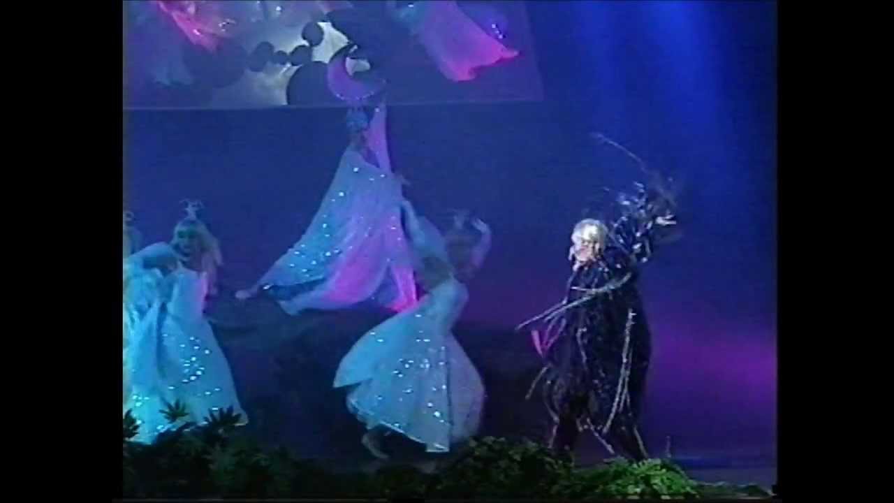 8 Mee! (Efteling sprookjesshow 1996-1997)