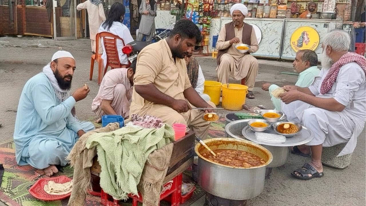 🇵🇰 Pakistan's STREET FOOD UNIVERSE 🌍 | Purana’s TOP VIRAL DESI FOOD COMPILATION