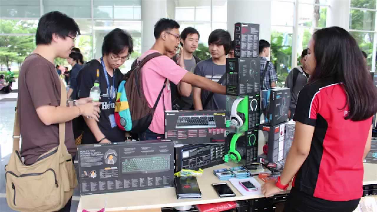 Xenom Ajak Pemmz ramaikan SI NIGHT UMN 2014