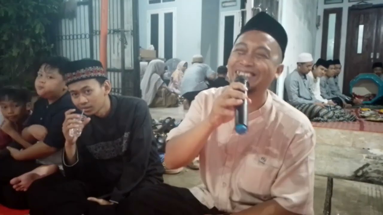Sambutan ketua DKM bpk.Edi Gunawan saat safari MJB Bersholawat