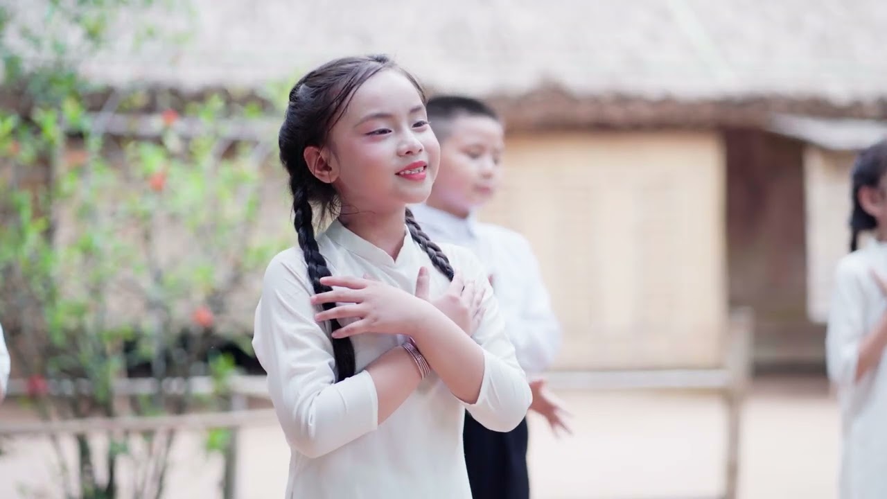 MS 01_Dương Khánh Vy, Hoàng Bảo Anh_Hưng Nguyên