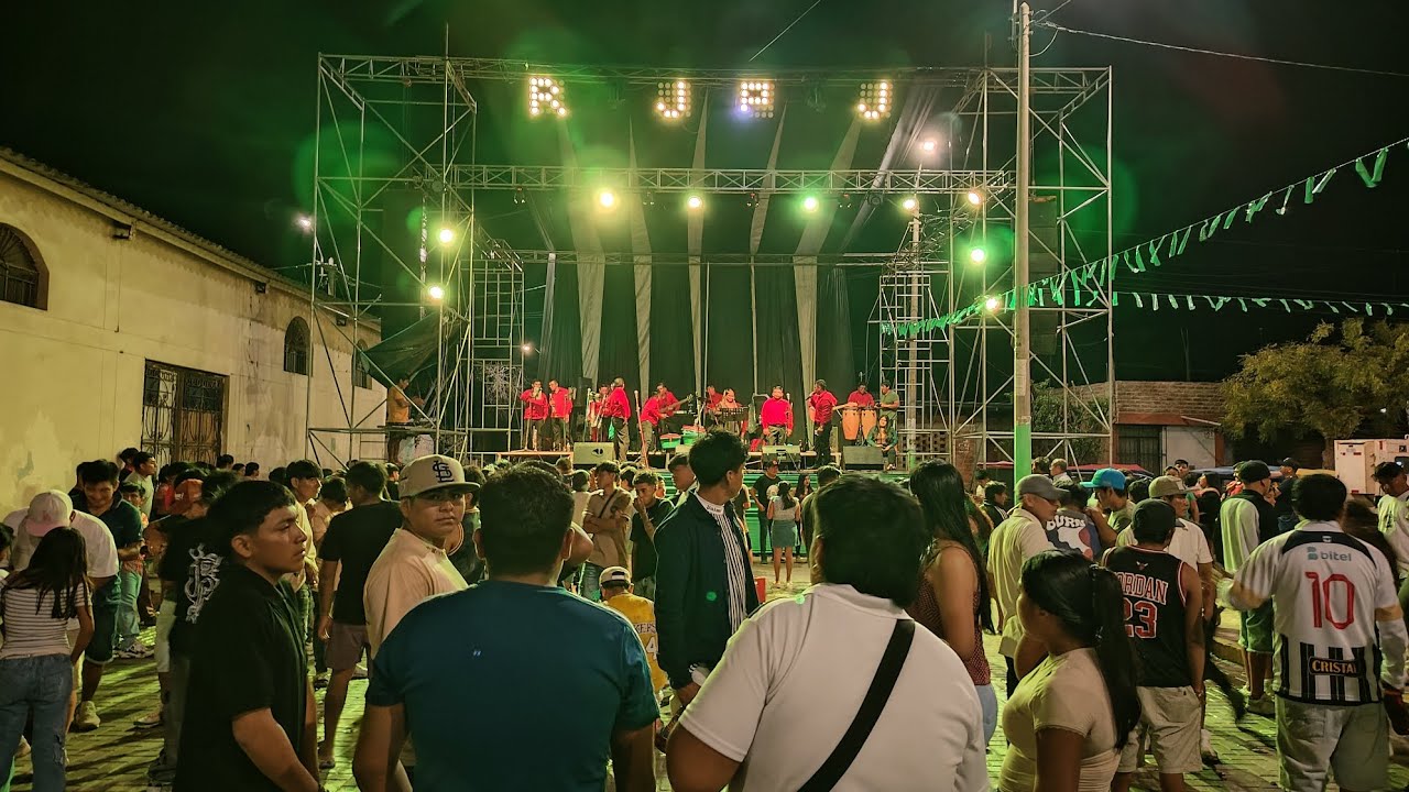 LA CHERO BAND - ORQUESTA / LA ARENA PIURA / COVER: LAGRIMITAY Y CERVECITAY
