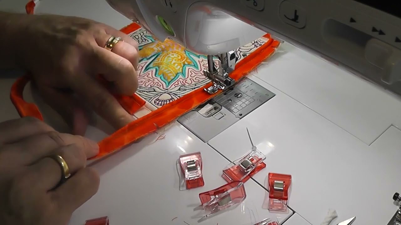 How to Sew Piping to the edge of a Quilt Block with Martyn Smith