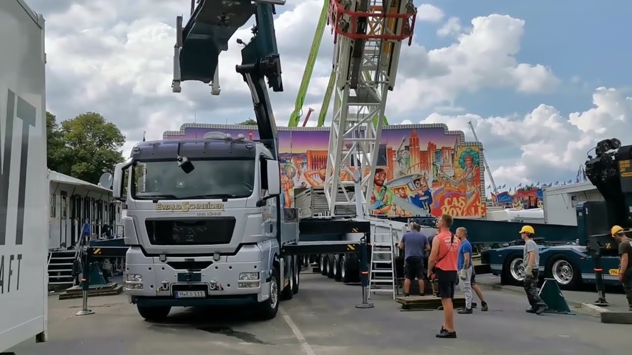 Aufbau Cranger Kirmes 2025