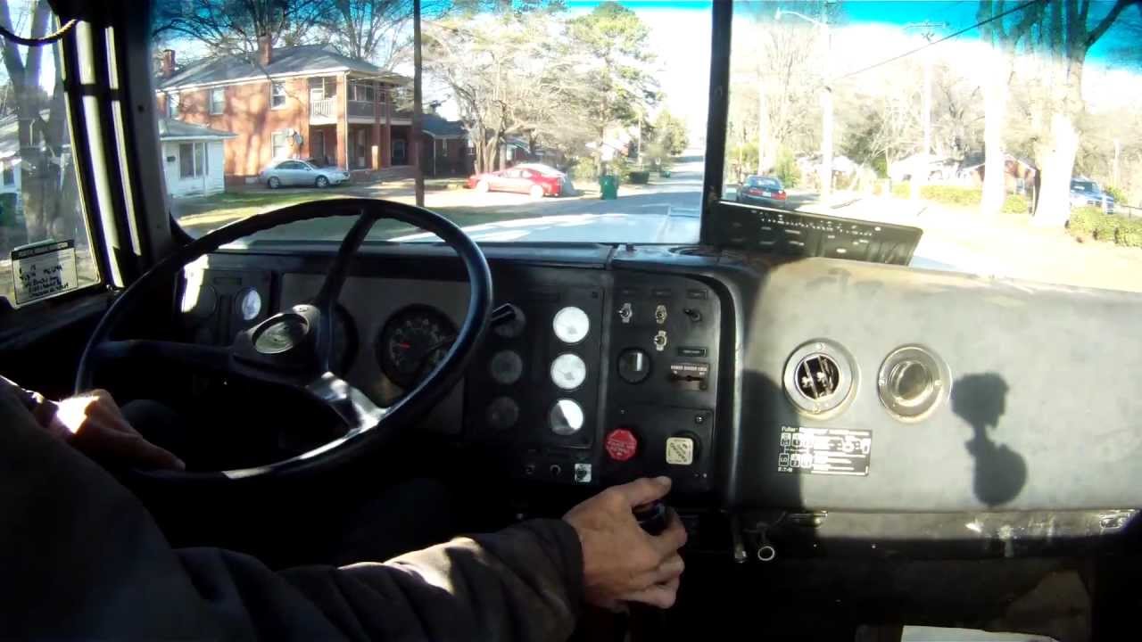International 9370 Eagle Gear Change (GoPro Hero HD)