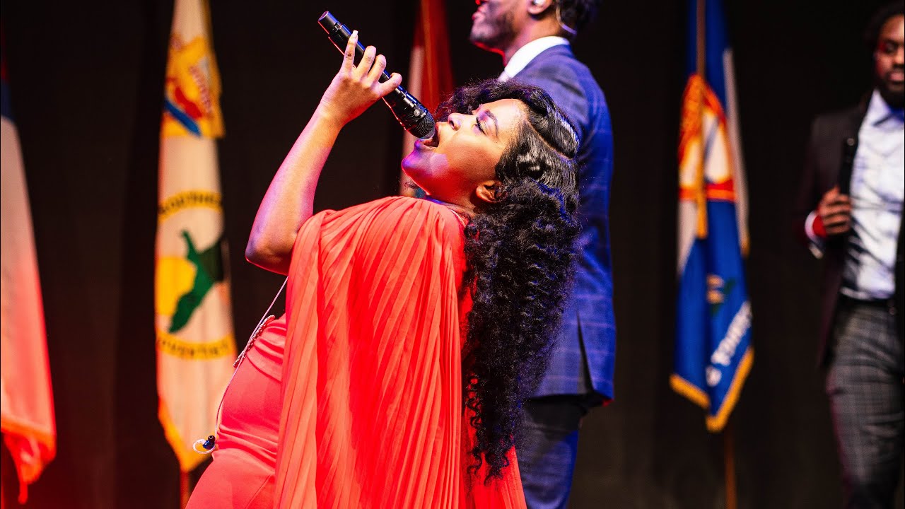 Moment de Louange | Princess Thara & FeJAH Worship Team
