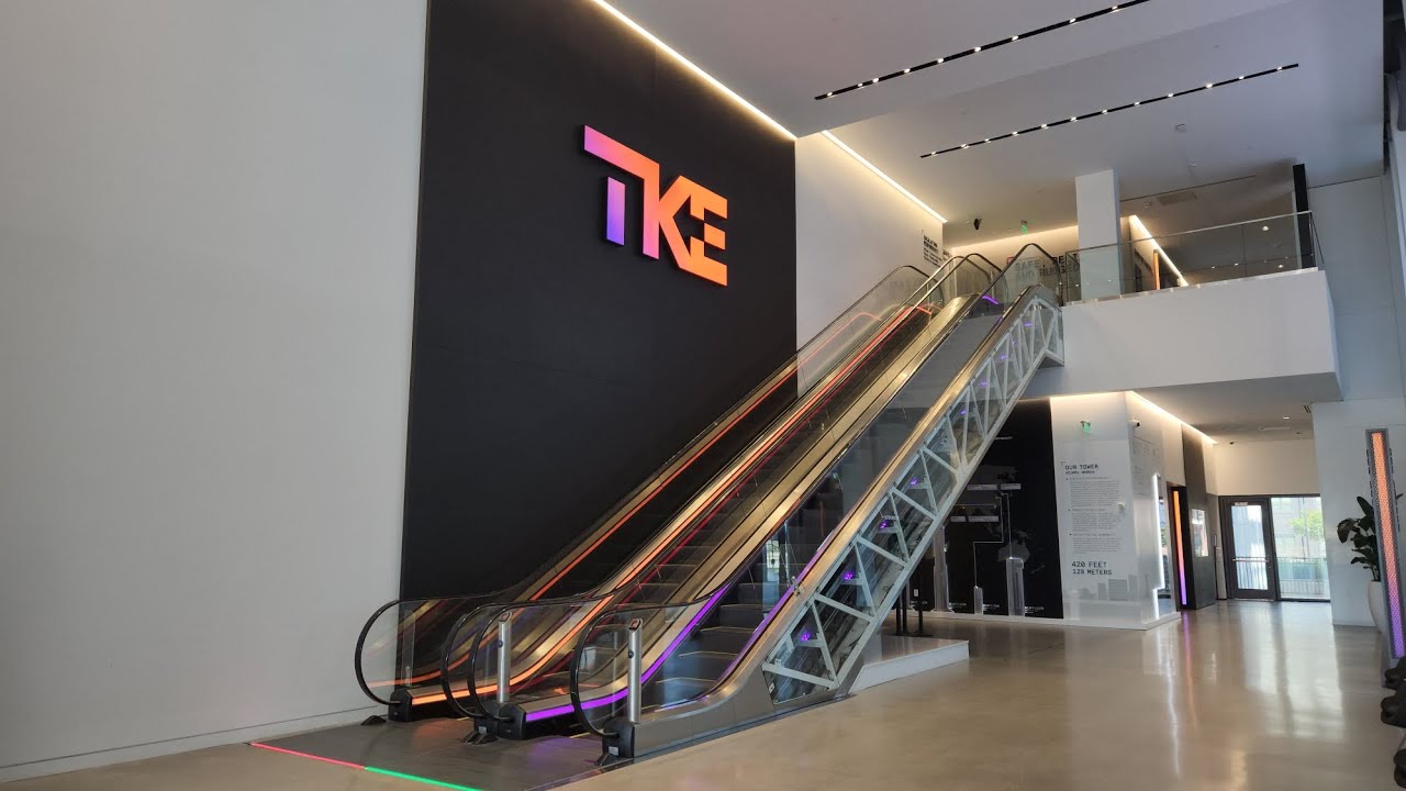 @tkelevator #tke #testtower Part 3 of TKE elevator 🛗 tour. MJ's BDE! 👍😍👍😍