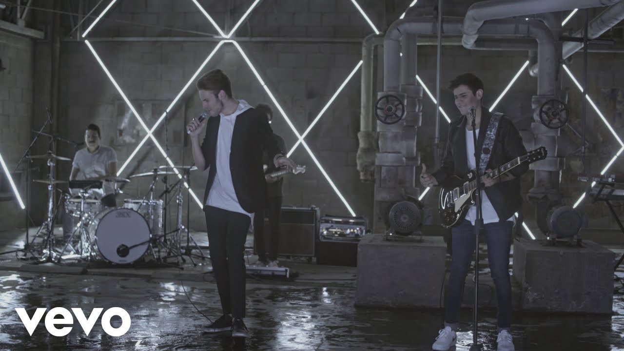 F&eacute;lix y Gil - Beso a Beso (Live Session)