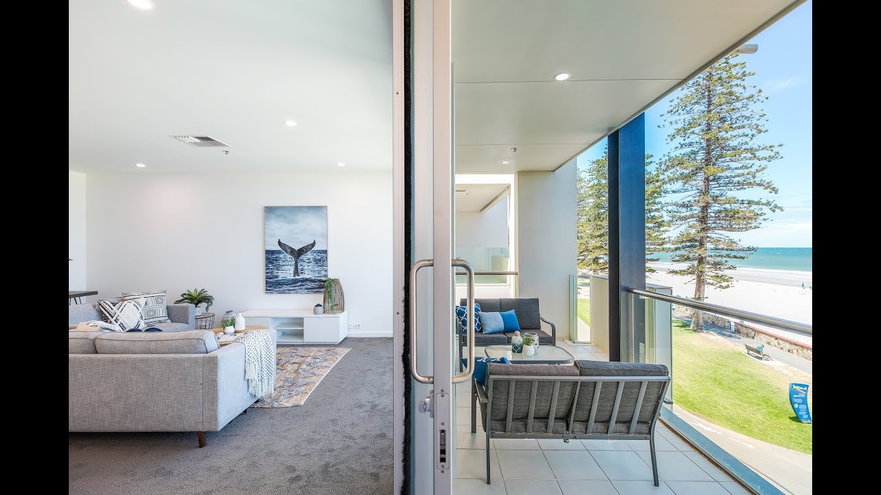8/2-4 South Esplanade, Glenelg