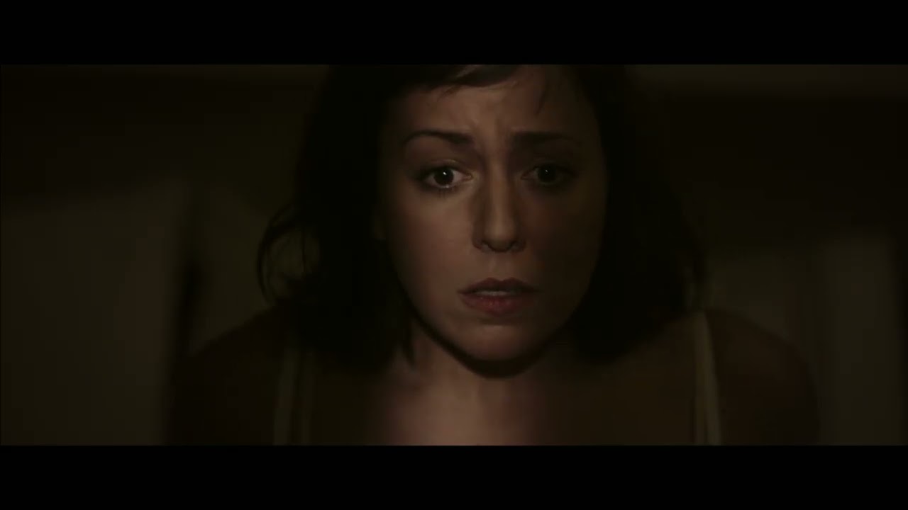 LA HORA (Relatos Macabros)