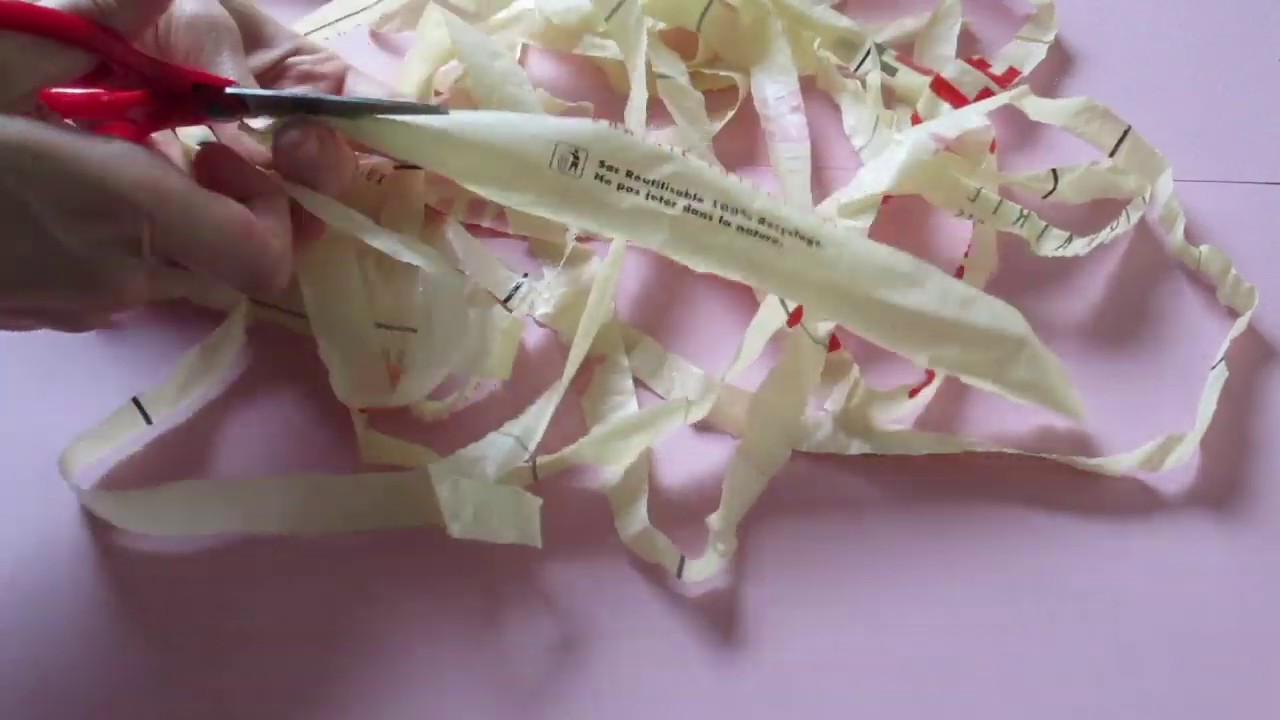 Atelier crochet récup' pour la semaine de l'optimisme à Besançon, avec RÉNA.