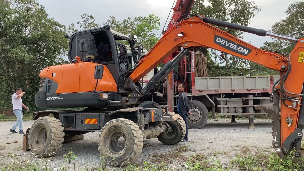 Bán Máy Xúc Cũ Doosan Hyundai Volvo - Về Lô máy 55 đẹp
