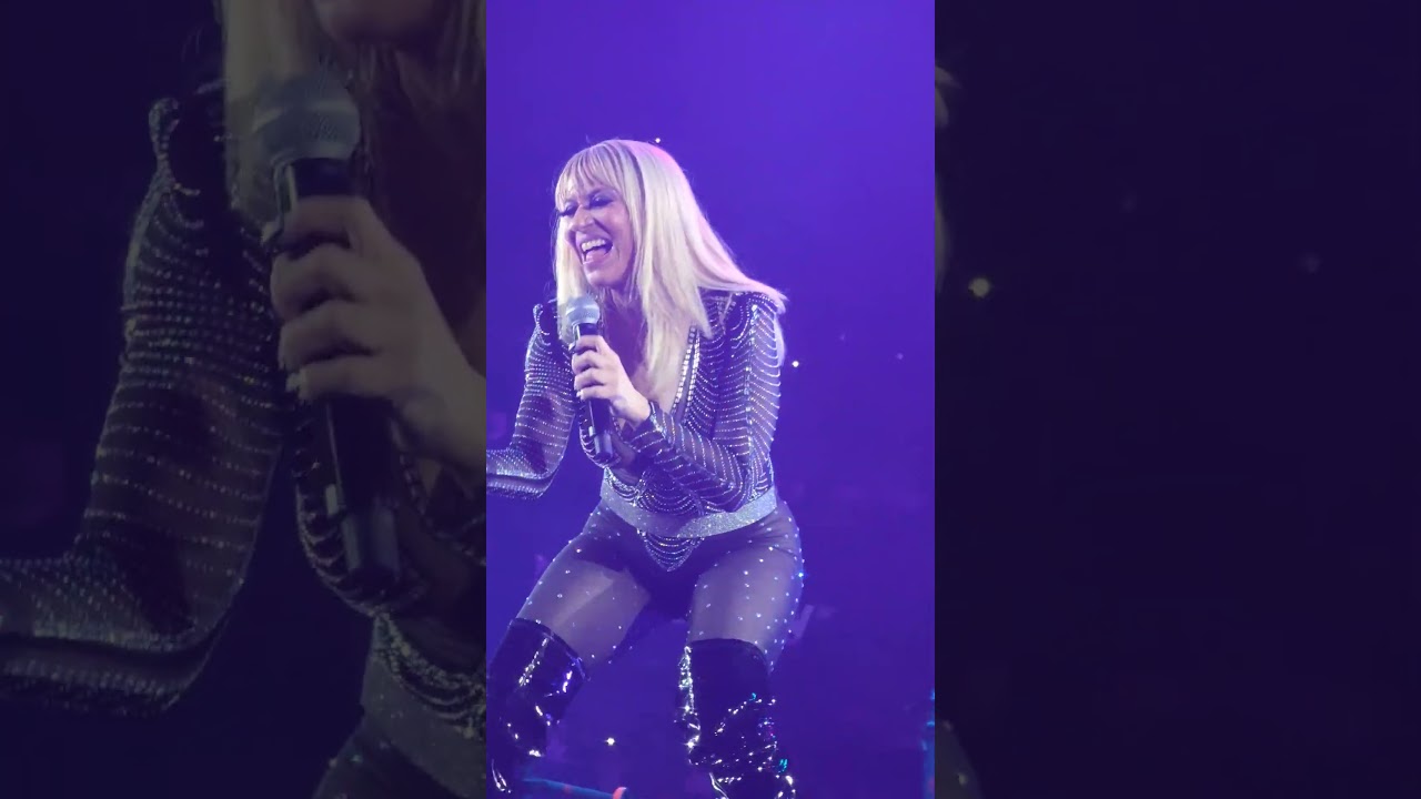 Noelia - (90s pop tour Arena 20) 