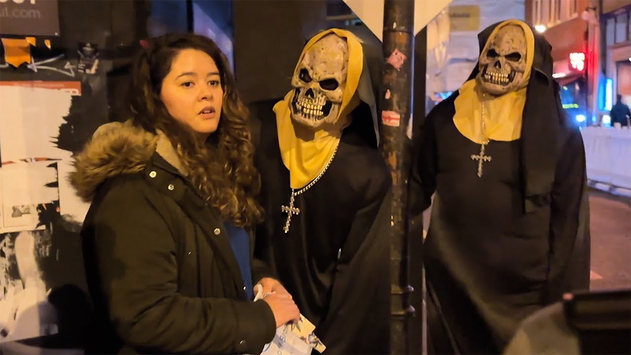 She had no idea sinister sisters prank