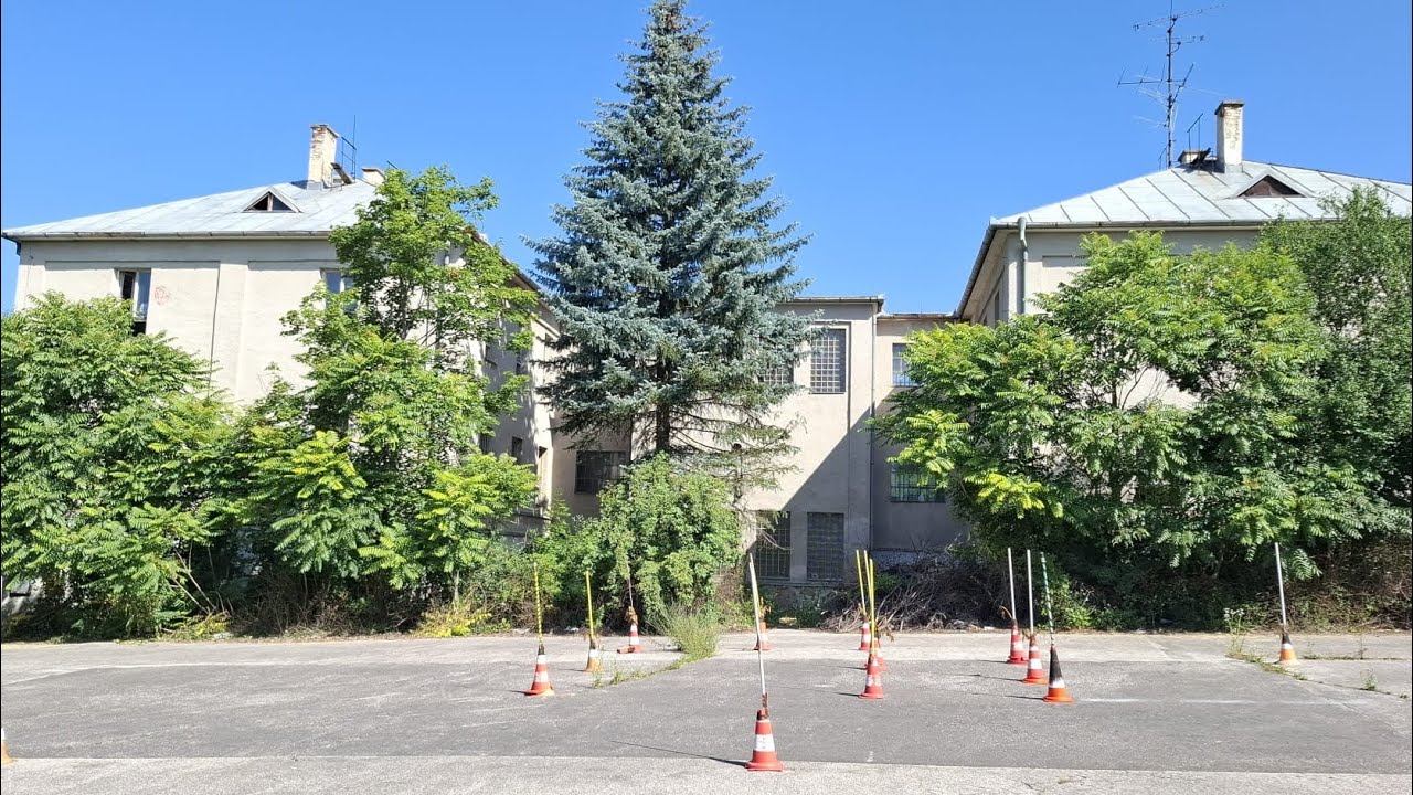 2 časť Nitra bývalá opustena vojenska základná 😱  💯🪖Urbex