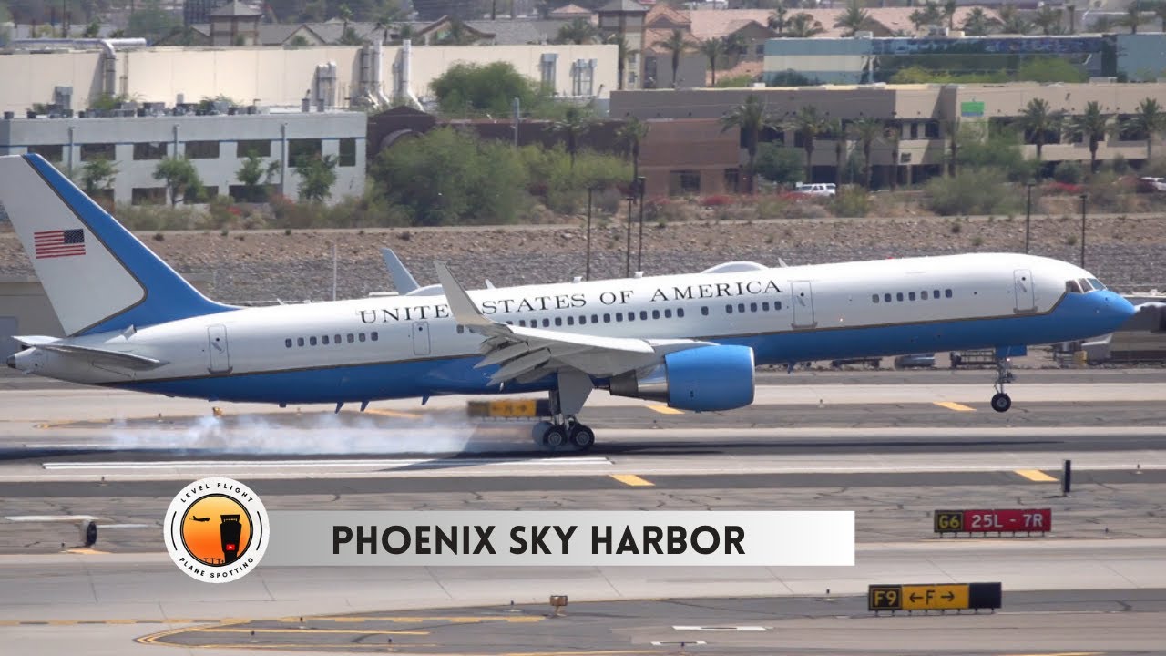 27 Minutes of Plane Spotting Phoenix Sky Harbor Airport
