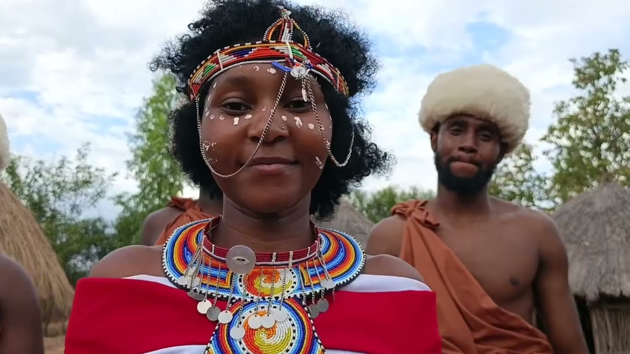 KIKUYU TRIBEE. AND MASSAI