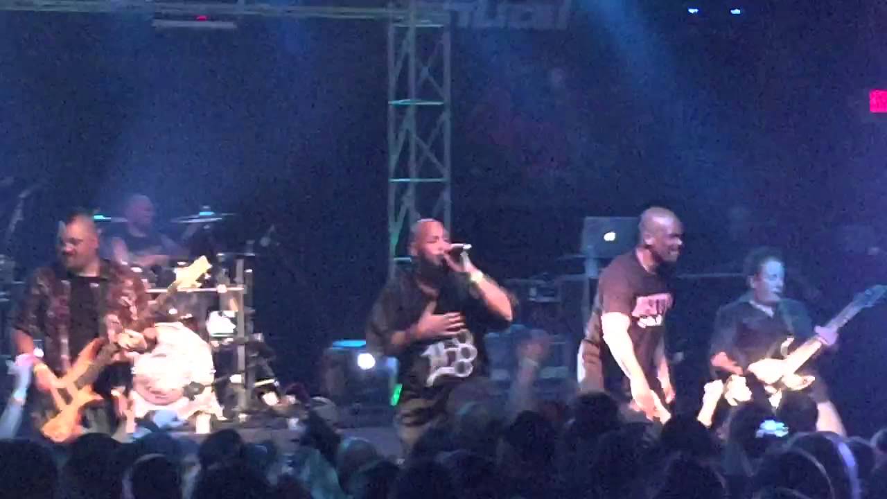 Critical Bill and DMC Jump Around