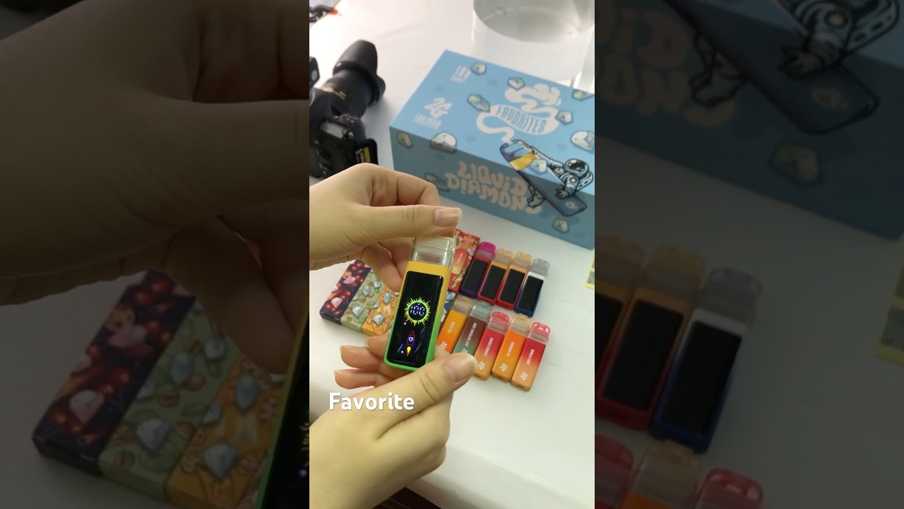 Favorite ❤️ 2g/3g disposable 10 flavors rechargeable vape🌠