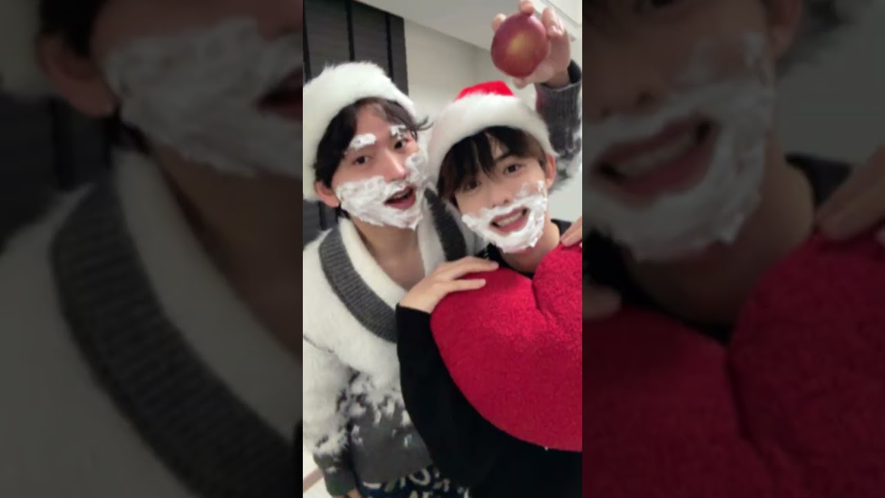 This Santa Claus is a bit...! Chen Yishan & Zhang Yu #bl #jenvlog #bltiktok - BL Couple