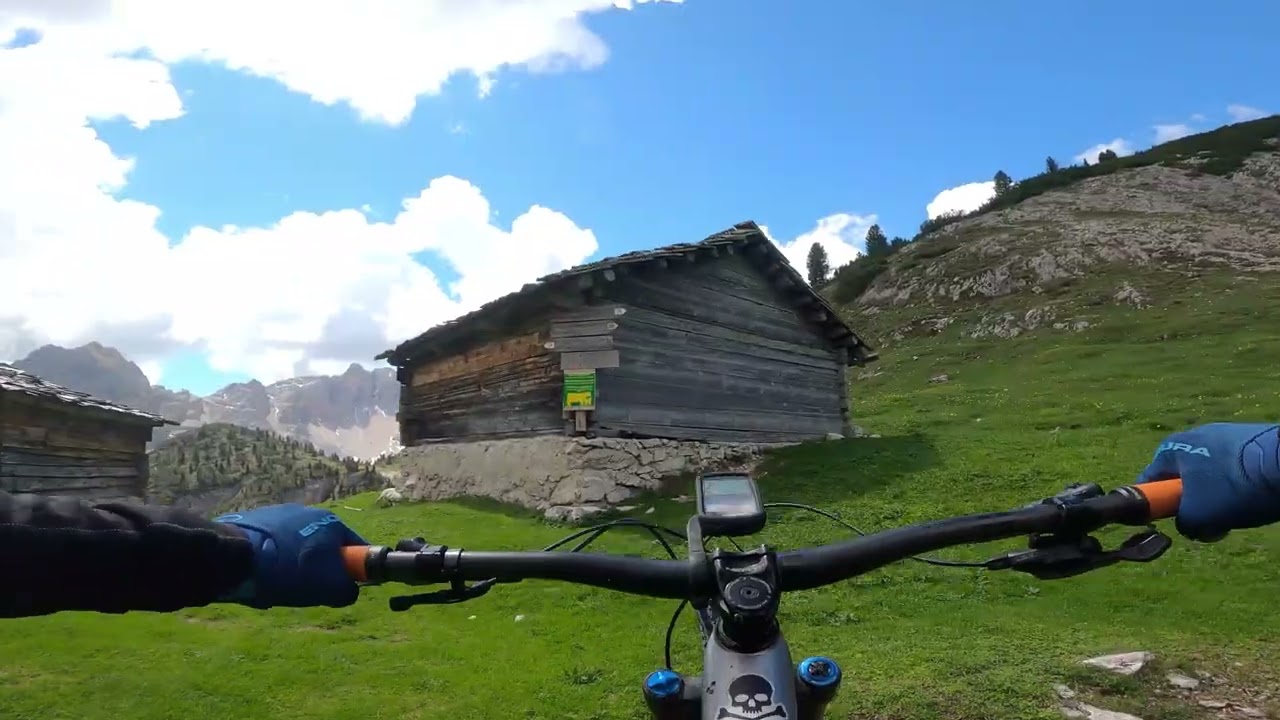 passo Fojedora e il lago di Braies
