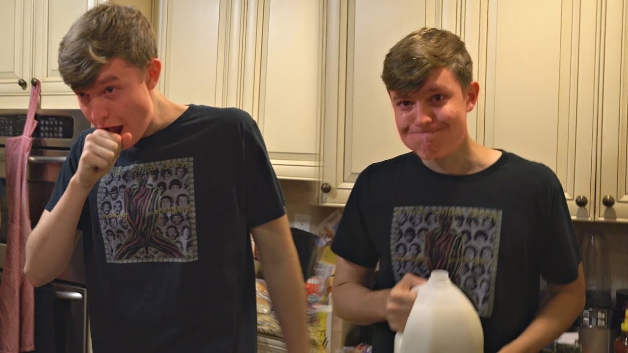 EXTREME GHOST CHILI ROOMMATE PRANK