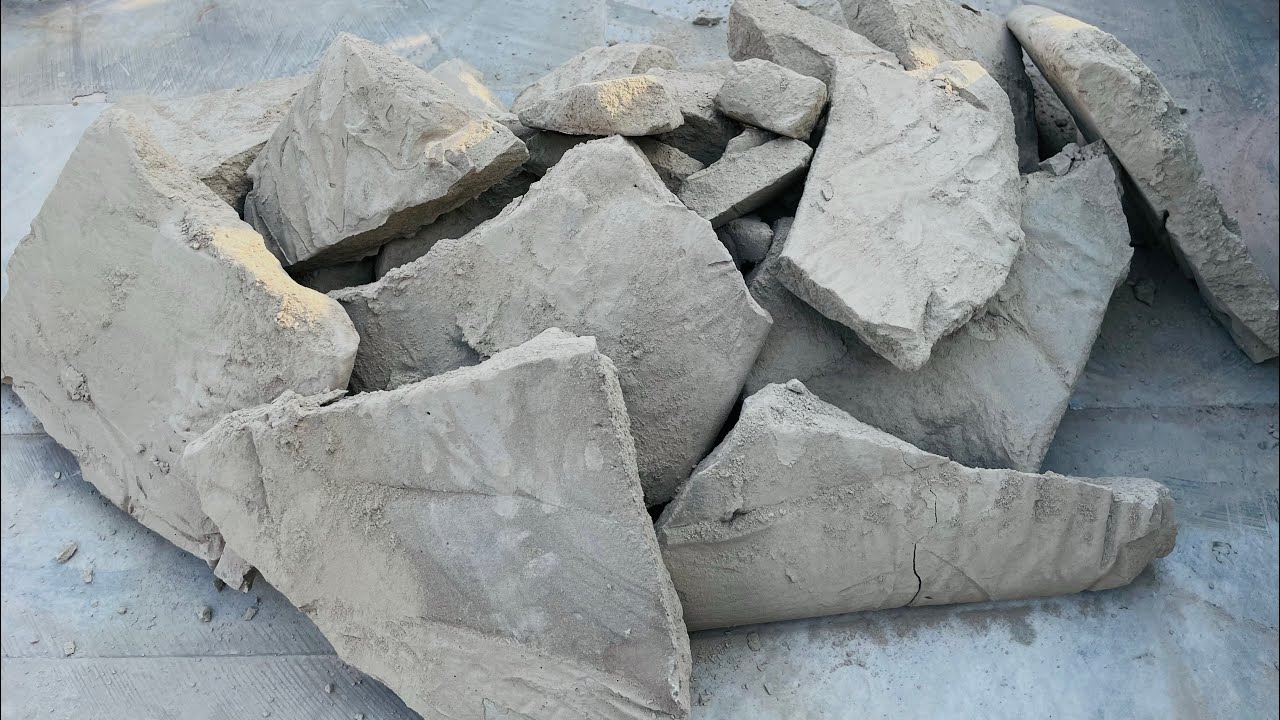 Unique dirt dry floor crumbling |4k resolution mein deikho toh clear result mile ga