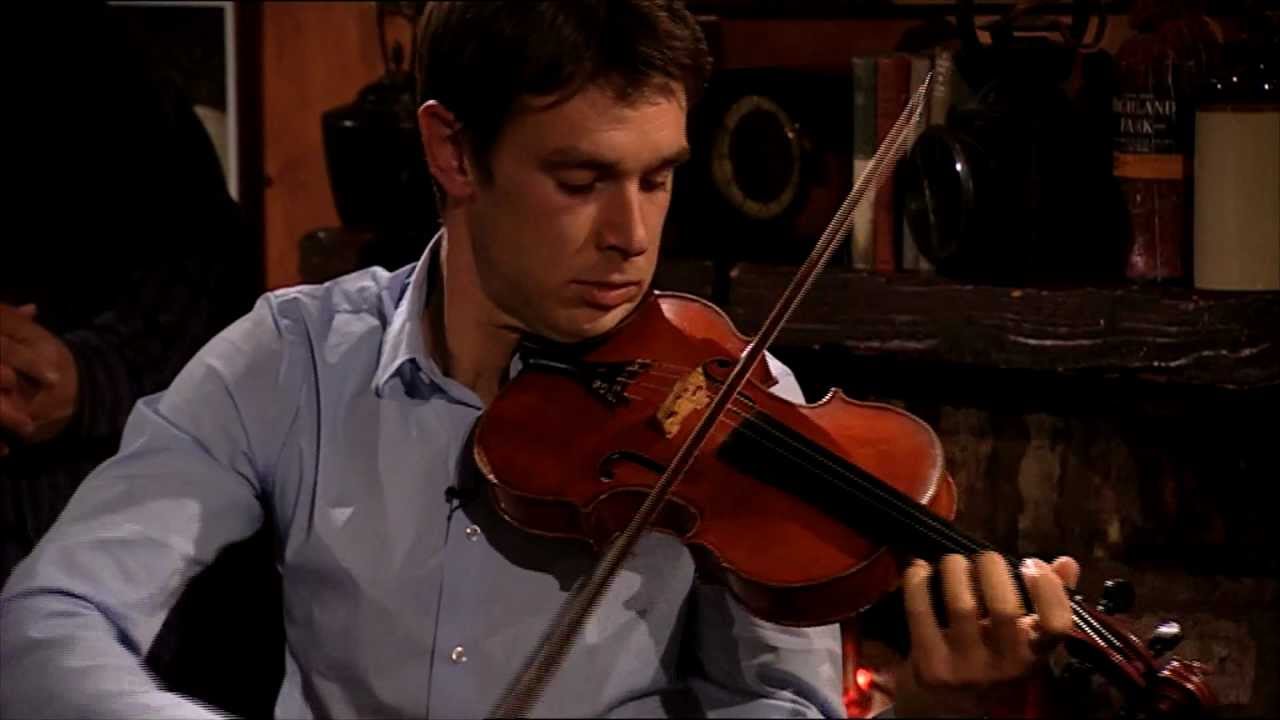 Geantraí Clár 4 Sunday 10th March at 10pm presented by Liam O'Connor